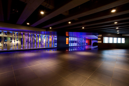 Press kit | 621-14 - Press release | Lightemotion illuminates the Espace culturel Georges-Émile-Lapalme in Place des Arts - Lightemotion - Lighting Design - Photo credit: Martine Doyon