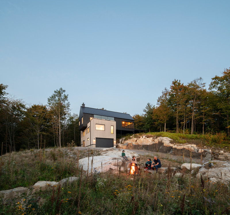 Dossier de presse | 3196-01 - Communiqué de presse | Le Noroît - Guillaume Pelletier Architecte - Architecture résidentielle - Le Noroît, Laurentides, Quebec, 2024 - Crédit photo : David Boyer Photographe inc