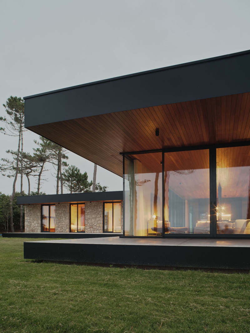 Dossier de presse | 3766-04 - Communiqué de presse | Mer et pierre : architecture vernaculaire dans une perspective actuelle - Zooco Estudio - Architecture résidentielle - Crédit photo :   David Zarzoso   