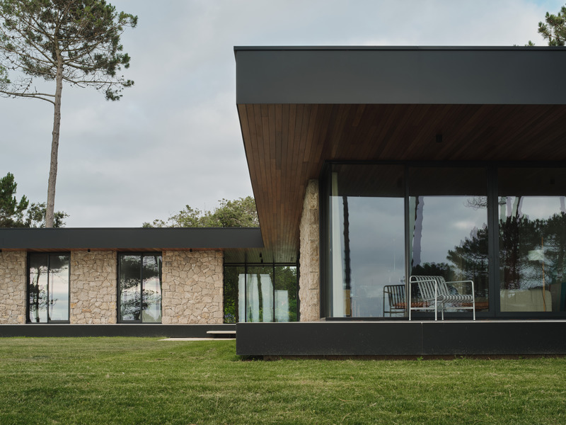 Dossier de presse | 3766-04 - Communiqué de presse | Mer et pierre : architecture vernaculaire dans une perspective actuelle - Zooco Estudio - Architecture résidentielle - Crédit photo :  David Zarzoso 