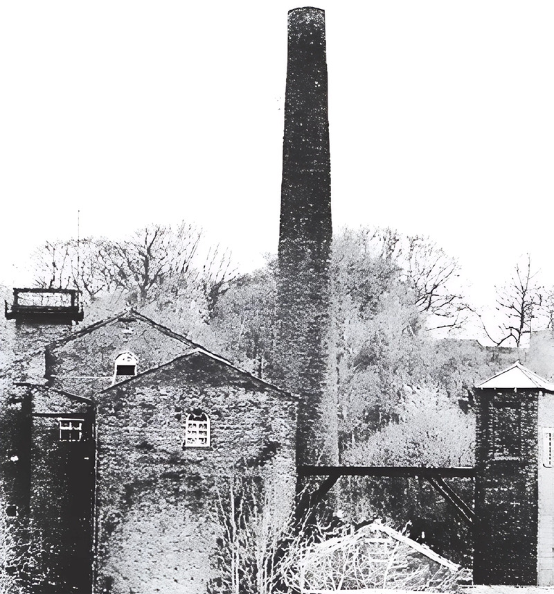 Dossier de presse | 5700-03 - Communiqué de presse | Recalibration of Nature and Industry at Pilsworth Lake - Atelier Architecture & Design - Architecture commerciale - Pilsworth Clough Mill - Crédit photo : Bury Archive