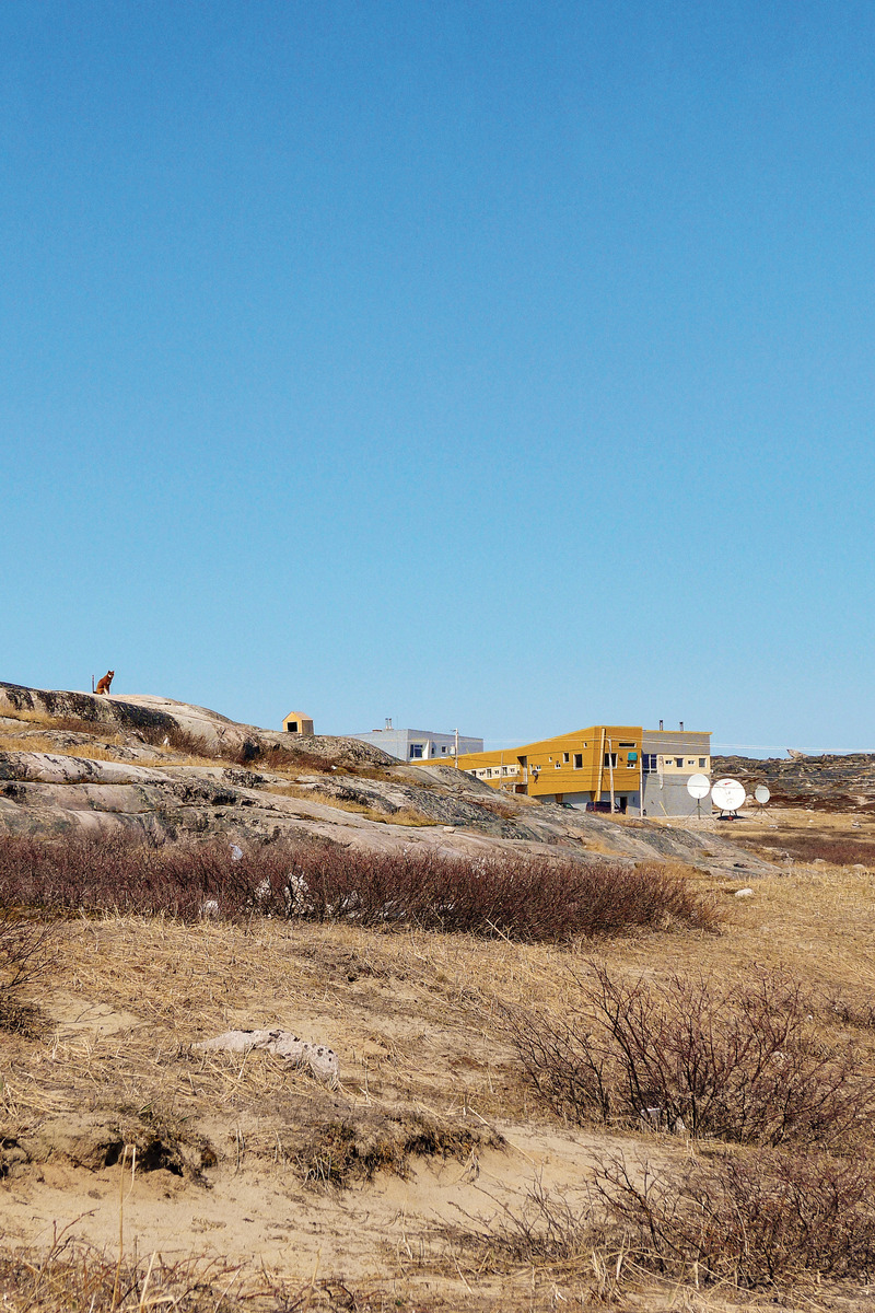 Press kit | 3256-02 - Press release | Canada’s North Makes a Guest Appearance in Venice - Blouin Orzes architectes - Institutional Architecture -   One of a series of small hotels built across Nunavik during the last decades, Inukjuak, 2000.   - Photo credit: Blouin Orzes architectes