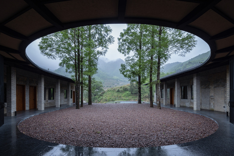 Dossier de presse | 7501-08 - Communiqué de presse | LIV Hospitality Design Awards Return for 2025 - 3C Awards - Concours - Dialogue with Nature—Commune STORE, Atelier Global Limited - Crédit photo : <p style="">ZHIYI </p>