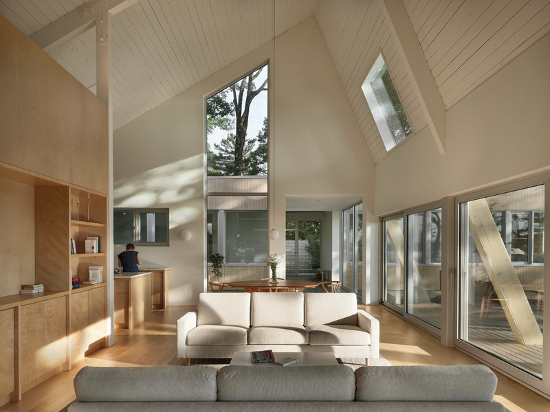 Dossier de presse | 774-18 - Communiqué de presse | Les lauréats des Prix d’excellence en architecture 2025 dévoilés - Ordre des architectes du Québec (OAQ) - Concours - <p class="">Maison A</p><p>Atelier Pierre Thibault</p><p>Saint-Nicolas (Chaudière-Appalaches) </p> - Crédit photo : Maxime Brouillet