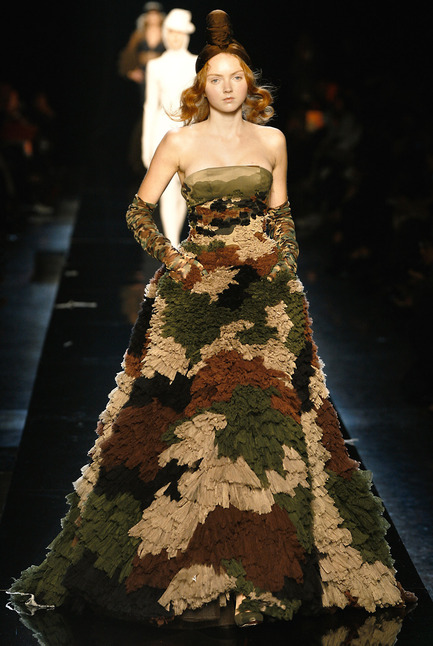Press kit | 696-04 - Press release | The Fashion World of Jean Paul Gaultier: From the sidewalk to the catwalk - Montreal Museum of Fine Arts (MMFA) - Event + Exhibition - Photo credit: MBAM