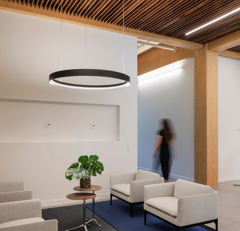 Dossier de presse | 2035-03 - Communiqué de presse | Ontario Secondary School Teachers' Federation (OSSTF) Building - Kasian Architecture Interior Design and Planning & Moriyama Teshima Architects - Design d’intérieur commercial - Crédit photo : Salina Kassam