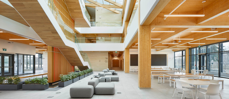 Dossier de presse | 2035-03 - Communiqué de presse | Ontario Secondary School Teachers' Federation (OSSTF) Building - Kasian Architecture Interior Design and Planning & Moriyama Teshima Architects - Design d’intérieur commercial - Crédit photo : Tom Arban
