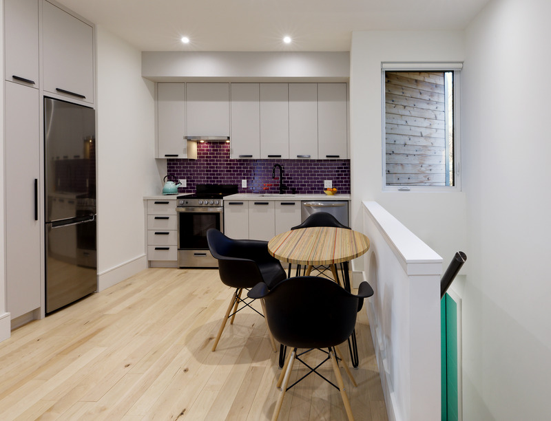 Press kit | 1600-05 - Press release | Pocket Laneway House - Weiss Architecture & Urbanism Limited - Residential Architecture - Kitchen/Dining - Photo credit: David Whittaker