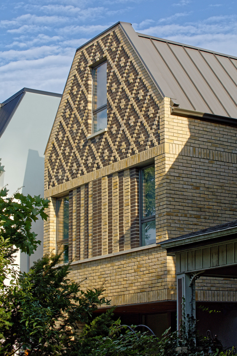 Press kit | 1600-04 - Press release | Shudell House - Weiss Architecture & Urbanism Limited - Residential Architecture - Facade detail - Photo credit: David Whittaker