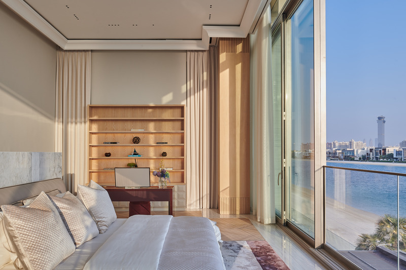 Press kit | 7534-08 - Press release | E Plus A Atelier Unveils Sculptural Beachfront Villa on Palm Jumeirah - E Plus A Atelier - Residential Interior Design - Photo credit: E Plus A Atelier