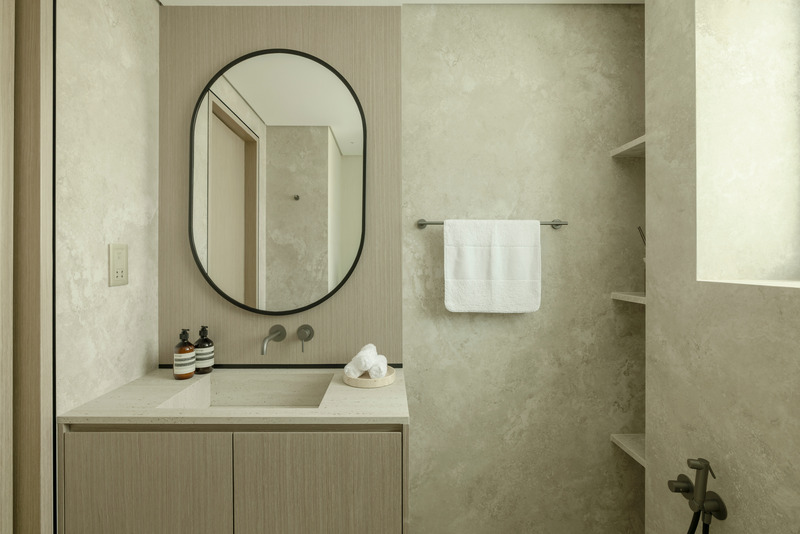 Press kit | 7534-07 - Press release | Grounded Design Reimagines a Dubai Villa for the Next Chapter of Luxury Living: A Study in Sculpted Stillness - GroundedDesign - Residential Interior Design - Photo credit: Kelly Tooze