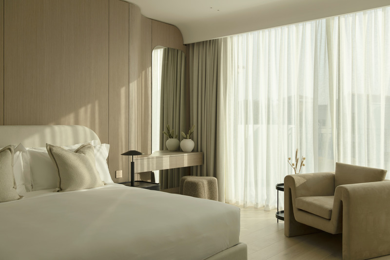 Press kit | 7534-07 - Press release | Grounded Design Reimagines a Dubai Villa for the Next Chapter of Luxury Living: A Study in Sculpted Stillness - GroundedDesign - Residential Interior Design - Photo credit: Kelly Tooze
