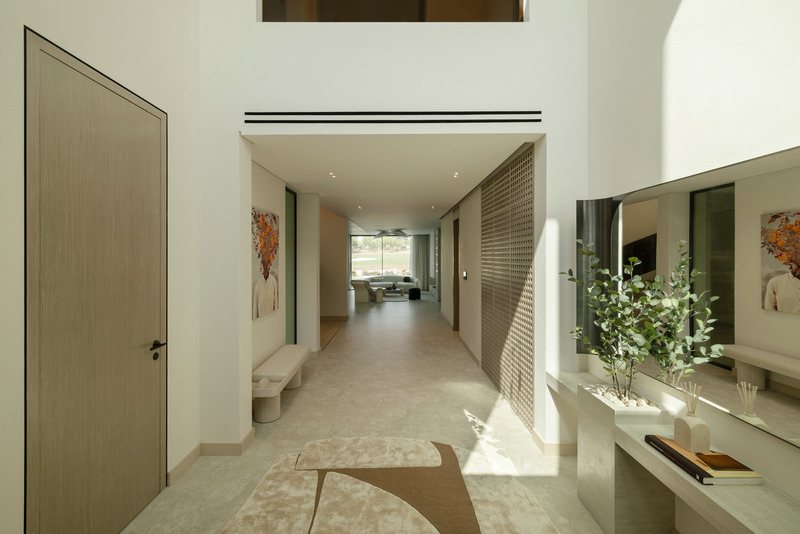 Press kit | 7534-07 - Press release | Grounded Design Reimagines a Dubai Villa for the Next Chapter of Luxury Living: A Study in Sculpted Stillness - GroundedDesign - Residential Interior Design - Photo credit: Kelly Tooze