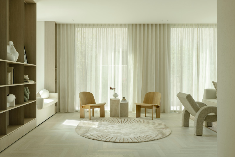 Press kit | 7534-07 - Press release | Grounded Design Reimagines a Dubai Villa for the Next Chapter of Luxury Living: A Study in Sculpted Stillness - GroundedDesign - Residential Interior Design - Photo credit: Kelly Tooze