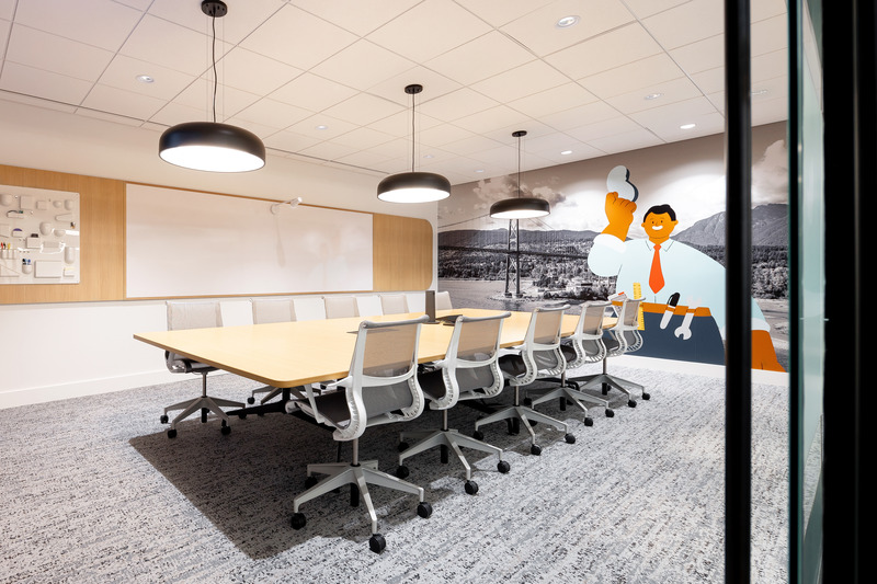 Press kit | 5571-04 - Press release | Sage HQ - Edit Studios Inc. - Commercial Interior Design - Meeting room with custom White Boards - Photo credit: Brett Hitchins