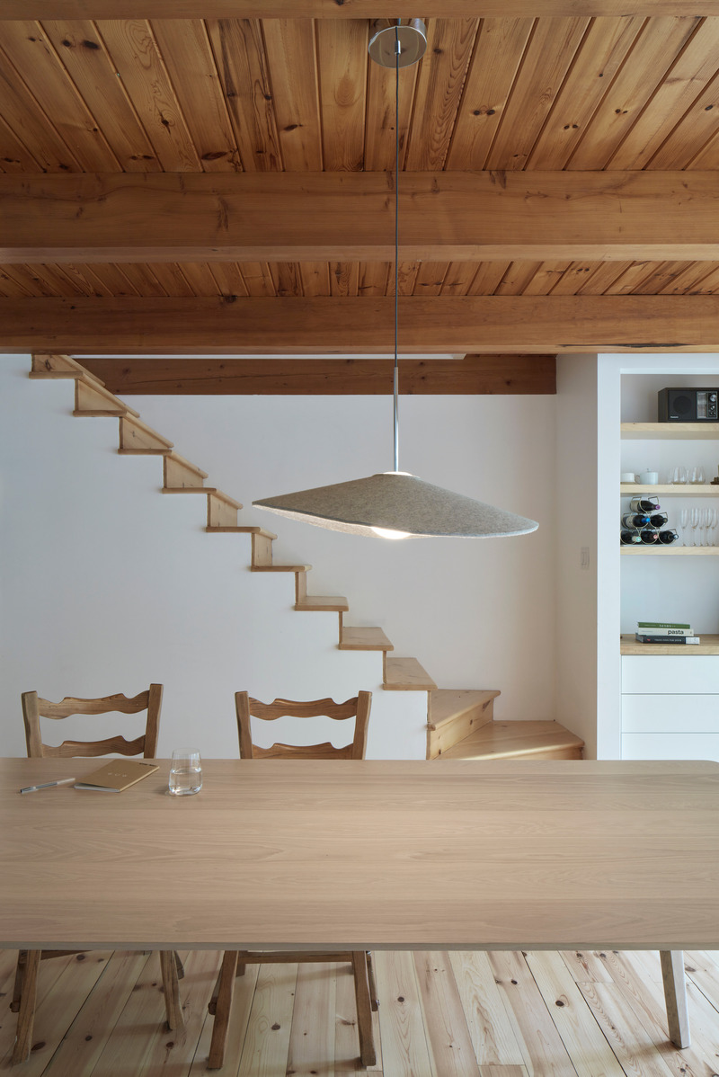 Press kit | 7376-02 - Press release | Maison du ruisseau - Le local design - Residential Architecture - Photo credit: James Brittain