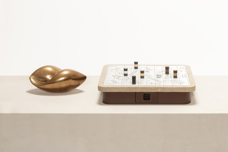 Dossier de presse | 1144-06 - Communiqué de presse | Game Night, Elevated: Giobagnara's Luxe Spin on Classic Pastimes - Giobagnara - Produit - Delos Snakes &amp; Ladders Game Set | cm 36 x 36, h. cm 7 - Crédit photo : Giobagnara
