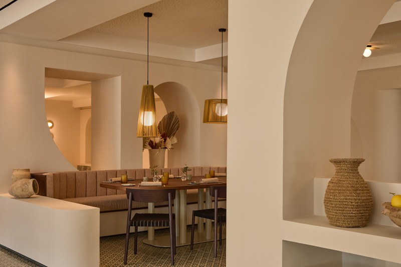 Dossier de presse | 3724-17 - Communiqué de presse | Kimpton Los Monteros Hotel - EL EQUIPO CREATIVO - Design d’intérieur commercial - Jara Restaurant - Crédit photo : Veerle Evens