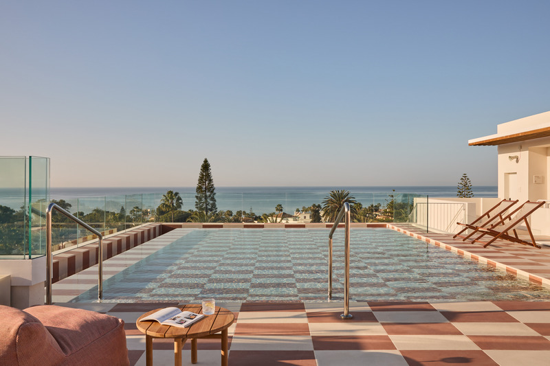 Dossier de presse | 3724-17 - Communiqué de presse | Kimpton Los Monteros Hotel - EL EQUIPO CREATIVO - Design d’intérieur commercial - Escondido Rooftop Bar - Crédit photo : Veerle Evens