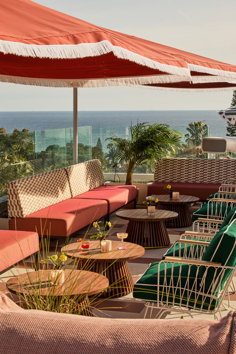 Dossier de presse | 3724-17 - Communiqué de presse | Kimpton Los Monteros Hotel - EL EQUIPO CREATIVO - Design d’intérieur commercial - Escondido Rooftop Bar - Crédit photo : Veerle Evens