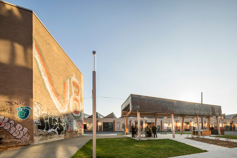 Press kit | 2366-06 - Press release | Parc des Gorilles: Not Quite Your Ordinary Park - civiliti - Landscape Architecture - View of pavilion dedicated to various community activities - Photo credit: Adrien Williams