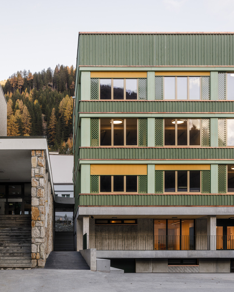 Press kit | 1071-28 - Press release | The World’s Best Architecture 2025 Announced - Architizer - Competition - School of Davos Platz by CURA Architekten - Photo credit: Daisuke Hirabayashi