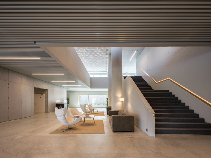 Dossier de presse | 7557-05 - Communiqué de presse | Liga HQ: A New Icon Rises in Porto - OODA - Architecture institutionnelle - Crédit photo : Pedro Cardigo