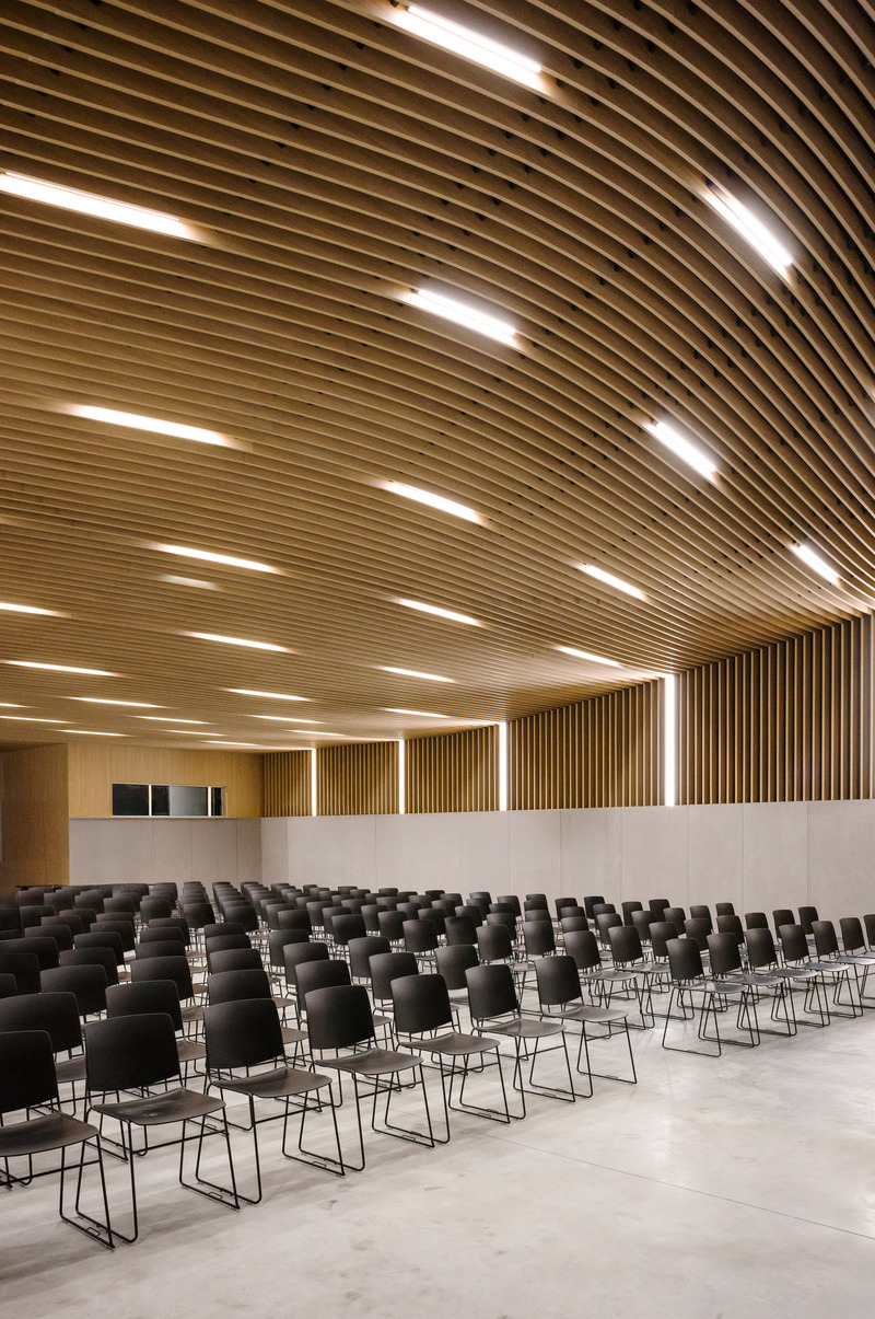 Dossier de presse | 7557-05 - Communiqué de presse | Liga HQ: A New Icon Rises in Porto - OODA - Architecture institutionnelle - Crédit photo : Pedro Cardigo