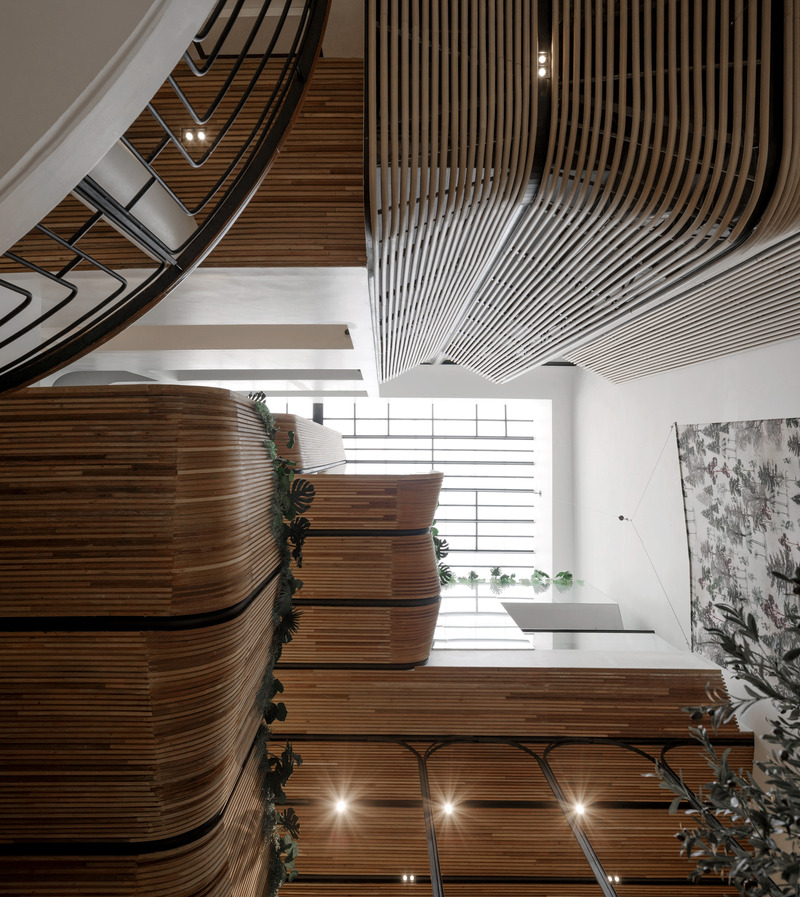 Press kit | 7671-01 - Press release | Double B Hostel — Local Craft, Global Design — Bangkok's New Hostel Icon - VMA Design Studio - Commercial Architecture - Internal Wooden Ceiling - Photo credit: Peerapat Wimolrungkarat