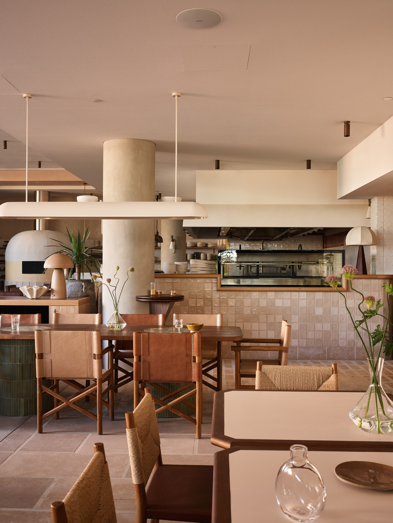 Press kit | 2887-11 - Press release | Opening Mondrian Gold Coast, Australia - Alexander &CO. - Commercial Interior Design -  Haven - Restaurant dining tables with tile front open kitchen and pizza oven - Photo credit: Alicia Taylor