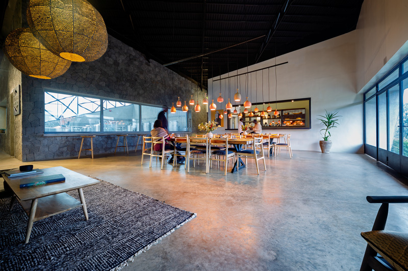 Press kit | 7043-02 - Press release | BE_Design - Virunga Mountain Spirits - BE_Design - Commercial Architecture - Tasting Room &amp; Bar - Photo credit: Bruce Engel