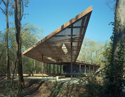 Dossier de presse | 883-03 - Communiqué de presse | 2012 AIA Institute Honor Awards recognize excellence in Architecture, Interiors and Urban Design - The American Institute of Architects (AIA) - Concours - Crédit photo : 
Timothy Hursley
