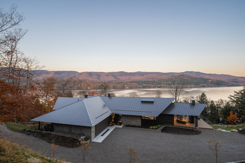 Press kit | 880-24 - Press release | La Flèche Residence - MU Architecture - Residential Architecture - Photo credit: Raphaël Thibodeau
