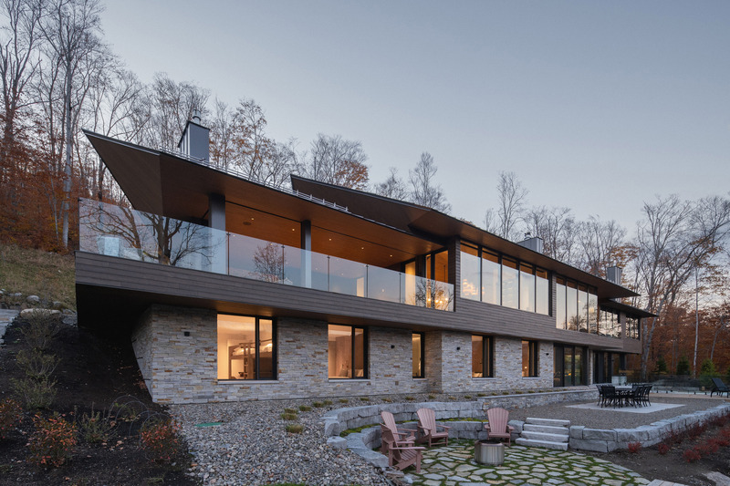 Press kit | 880-24 - Press release | La Flèche Residence - MU Architecture - Residential Architecture - Photo credit: Raphaël Thibodeau