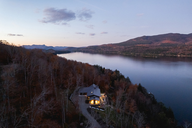 Press kit | 880-24 - Press release | La Flèche Residence - MU Architecture - Residential Architecture - Photo credit: Raphaël Thibodeau