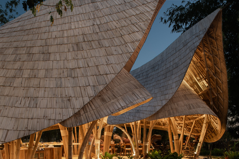 Dossier de presse | 7727-01 - Communiqué de presse | The Bull @ Zabb e Lee Cooking School - Chiangmai Life Architects - Architecture institutionnelle - The Bull @ Zabb e Lee by CLA - Crédit photo : Alberto Cosi