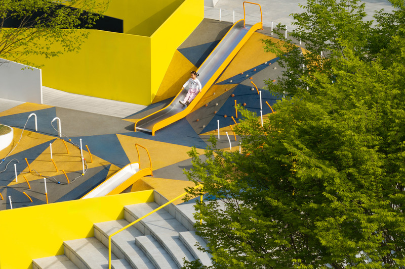 Dossier de presse | 7740-01 - Communiqué de presse | Activation of Urban Negative Space - JU•Basketball Park - HID Landscape Architecture - Architecture de paysage - Crédit photo : HID