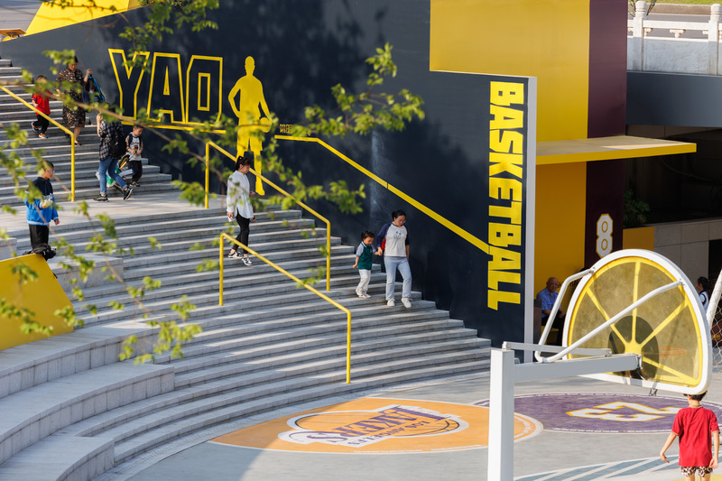 Dossier de presse | 7740-01 - Communiqué de presse | Activation of Urban Negative Space - JU•Basketball Park - HID Landscape Architecture - Architecture de paysage - Crédit photo : HID