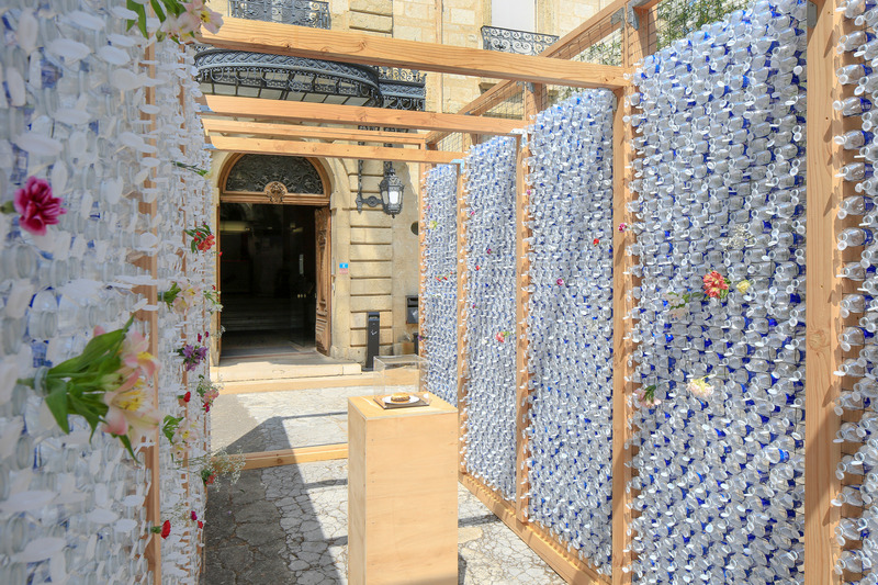 Dossier de presse | 982-57 - Communiqué de presse | Retour sur le FAV 2025 - Festival des Architectures Vives - Évènement + Exposition - TEMPLE (THE LAST CHEESEBURGER)<br>Michael Cook &amp; Garth Goldstein - Crédit photo :  photoarchitecture.com 