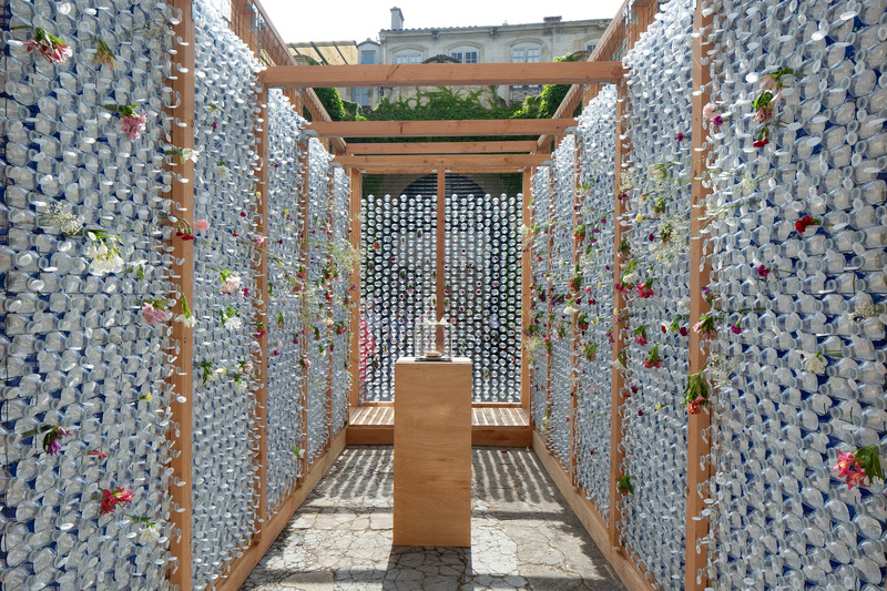 Dossier de presse | 982-57 - Communiqué de presse | Retour sur le FAV 2025 - Festival des Architectures Vives - Évènement + Exposition - TEMPLE (THE LAST CHEESEBURGER)<br>Michael Cook &amp; Garth Goldstein - Crédit photo : photoarchitecture.com