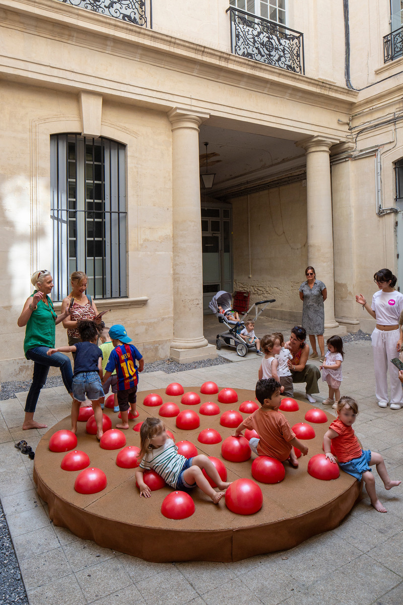 Dossier de presse | 982-57 - Communiqué de presse | Retour sur le FAV 2025 - Festival des Architectures Vives - Évènement + Exposition - ÉBULLITION<br> Simon Barret &amp; Sébastien Bonnerot - Crédit photo :  photoarchitecture.com 