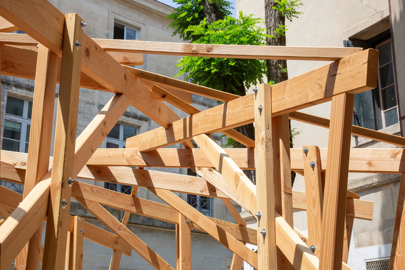 Dossier de presse | 982-57 - Communiqué de presse | Retour sur le FAV 2025 - Festival des Architectures Vives - Évènement + Exposition - RÉCIPROCITÉ, UN PAVILLON POUR LE FUTUR <br> Un projet en collaboration avec le FAV<br> Association Quatorze  - Crédit photo :  photoarchitecture.com 