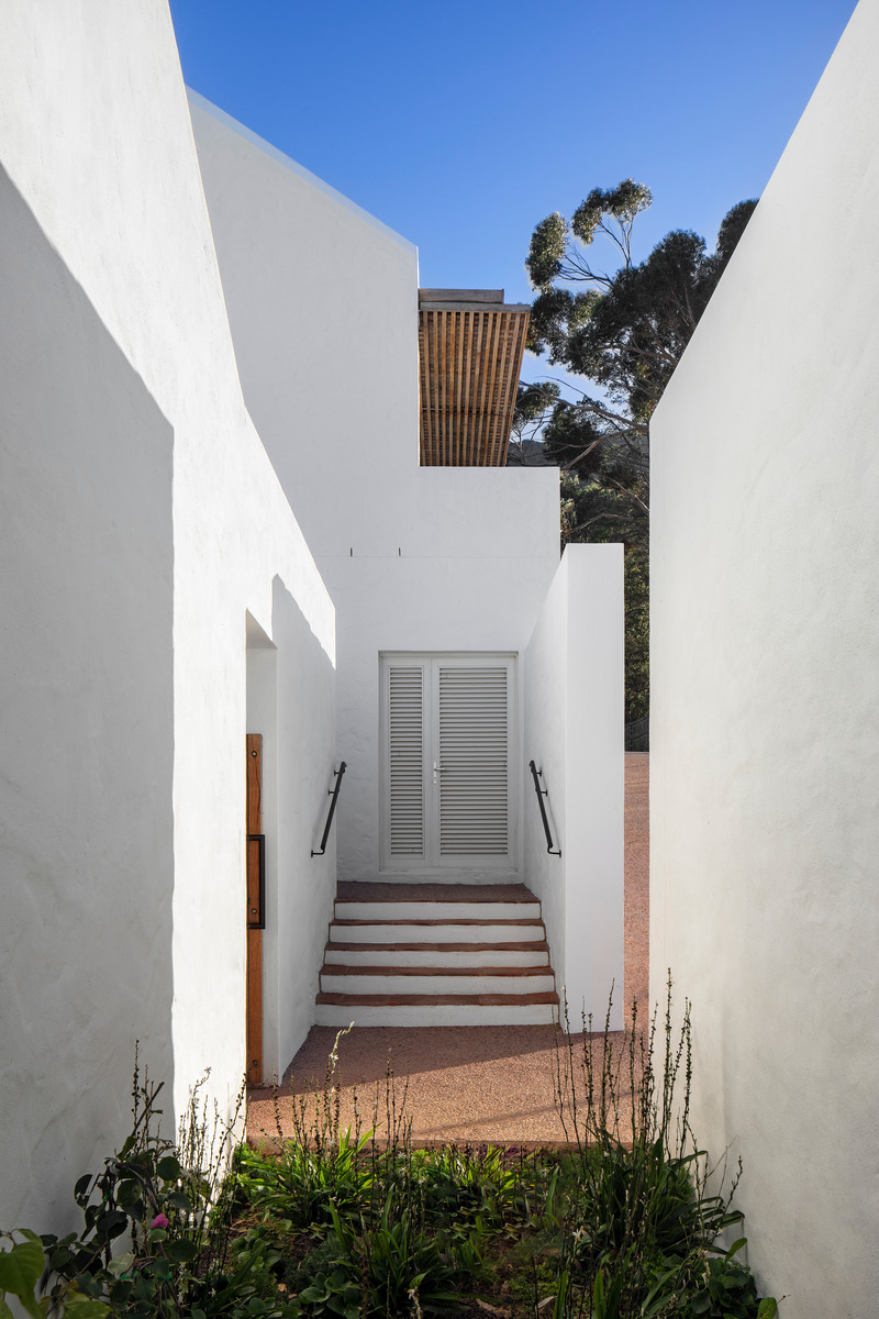 Dossier de presse | 7723-01 - Communiqué de presse | From Salzburg to Cape Town: SKREINSTUDIOS Redefines Sustainable Architecture - SKREINSTUDIOS SL - Architecture commerciale - Crédit photo : Adam Letch