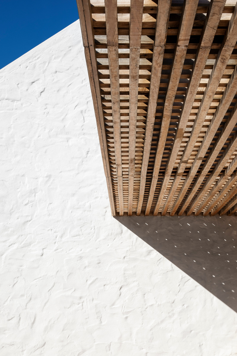 Dossier de presse | 7723-01 - Communiqué de presse | From Salzburg to Cape Town: SKREINSTUDIOS Redefines Sustainable Architecture - SKREINSTUDIOS SL - Architecture commerciale - Crédit photo : Adam Letch