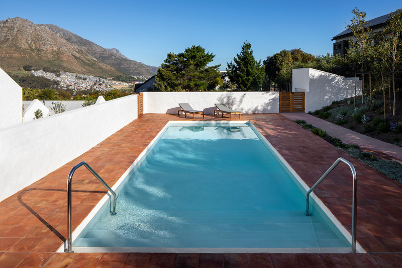 Dossier de presse | 7723-01 - Communiqué de presse | From Salzburg to Cape Town: SKREINSTUDIOS Redefines Sustainable Architecture - SKREINSTUDIOS SL - Architecture commerciale - Crédit photo : Adam Letch