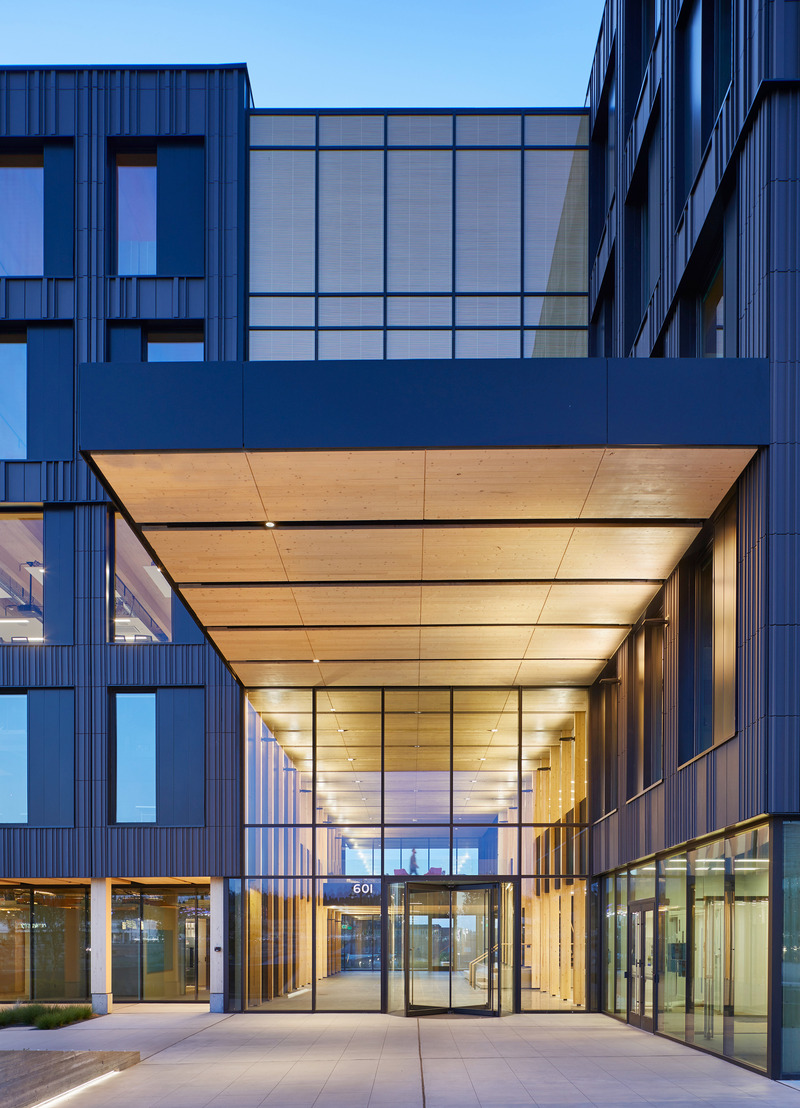 Dossier de presse | 2207-04 - Communiqué de presse | MGA Named Best Sustainable Firm in the World at the 13th Annual Architizer A+Awards - MGA | Michael Green Architecture - Architecture commerciale - Catalyst - Crédit photo : Benjamin Benschneider