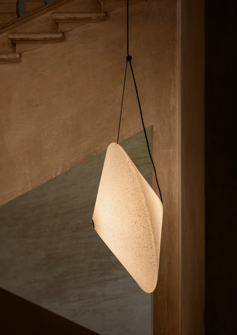Press kit | 7749-01 - Press release | Rificolona - Miniforms - Lighting Design - Photo credit: Alessandro Di Bon