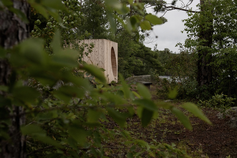 Press kit | 5671-01 - Press release | 'Faire le vide' at Poisson Blanc Regional Park - Luca Fortin + Atelier mock/up - Art - Photo credit: Maryse Béland