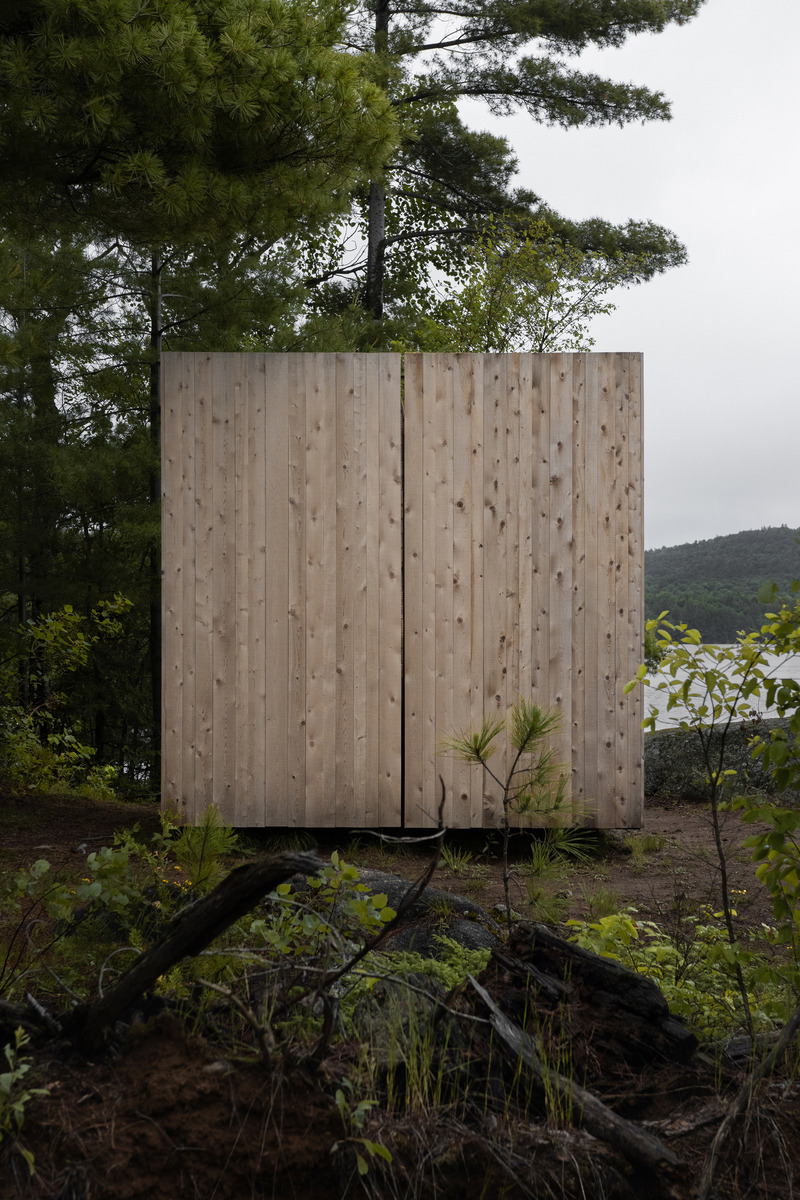 Press kit | 5671-01 - Press release | 'Faire le vide' at Poisson Blanc Regional Park - Luca Fortin + Atelier mock/up - Art - Photo credit: Maryse Béland