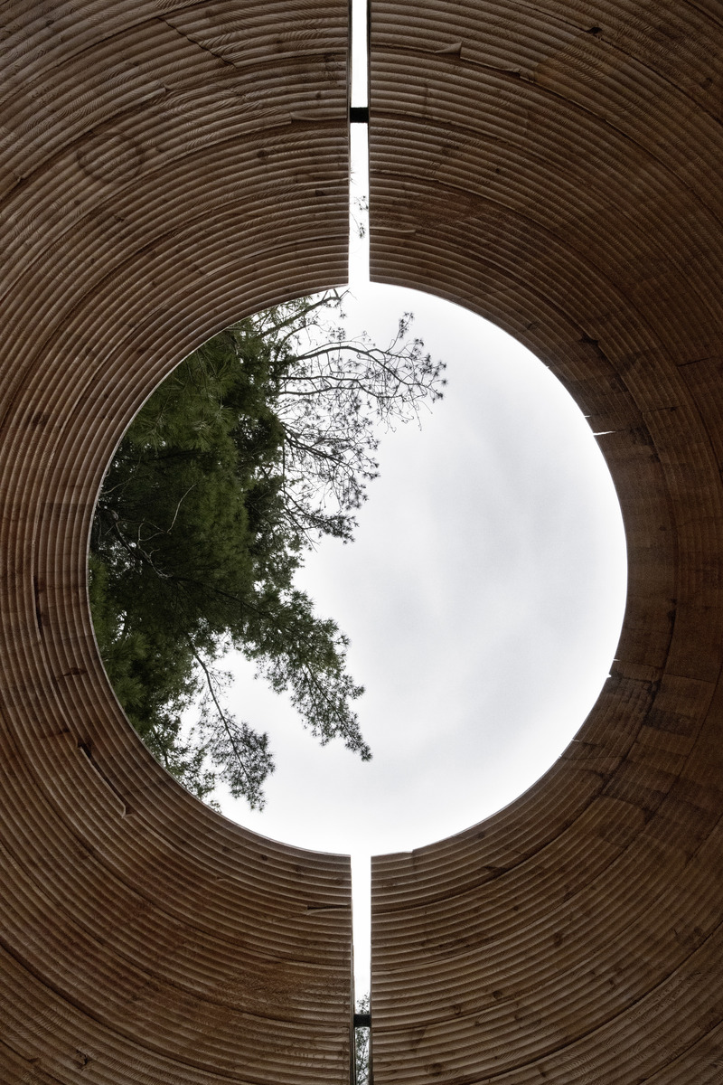 Press kit | 5671-01 - Press release | 'Faire le vide' at Poisson Blanc Regional Park - Luca Fortin + Atelier mock/up - Art - Photo credit: Maryse Béland